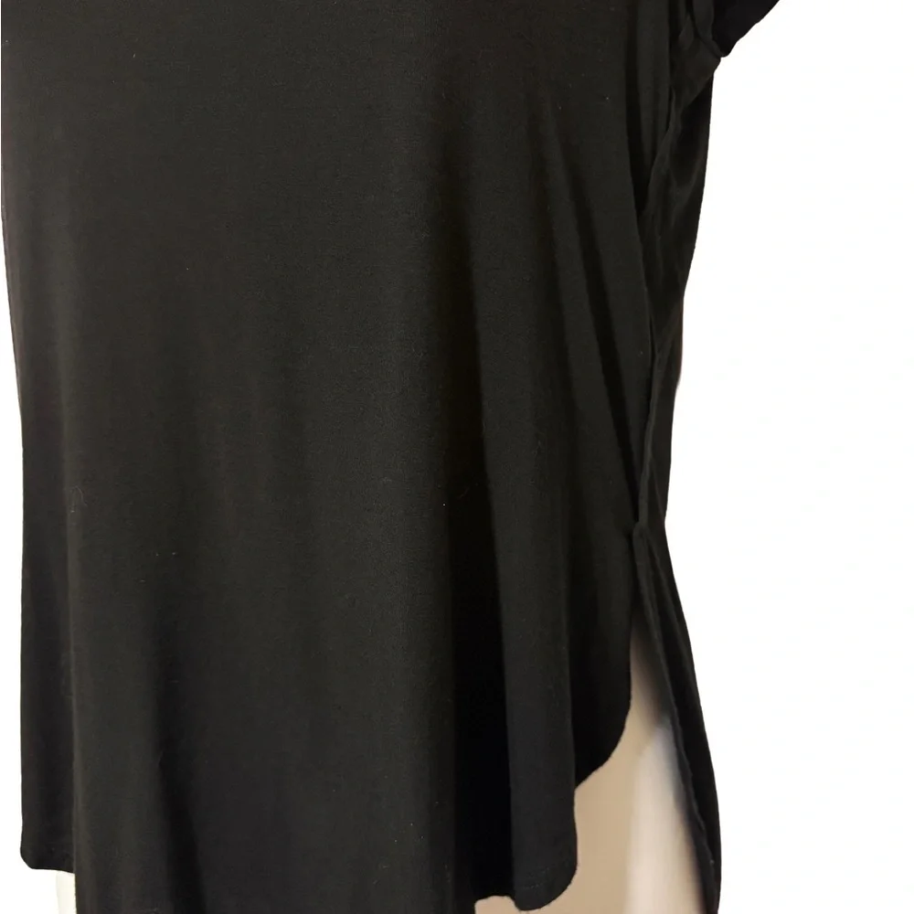 Old Navy Black Short Sleeve Oversized Hi-Lo Tee